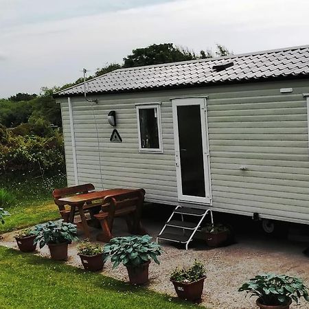 Sea Breeze, Modern, Cosy Holiday Home Haverigg Buitenkant foto